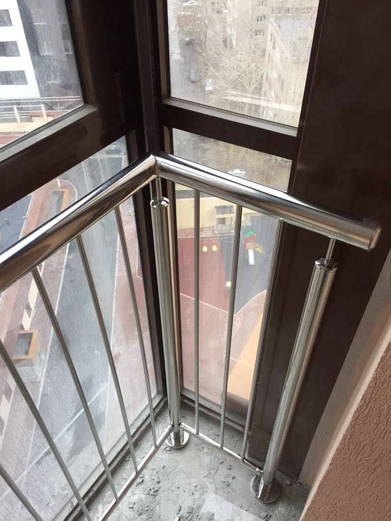 Мы сделали ограждения для панорамного балкона