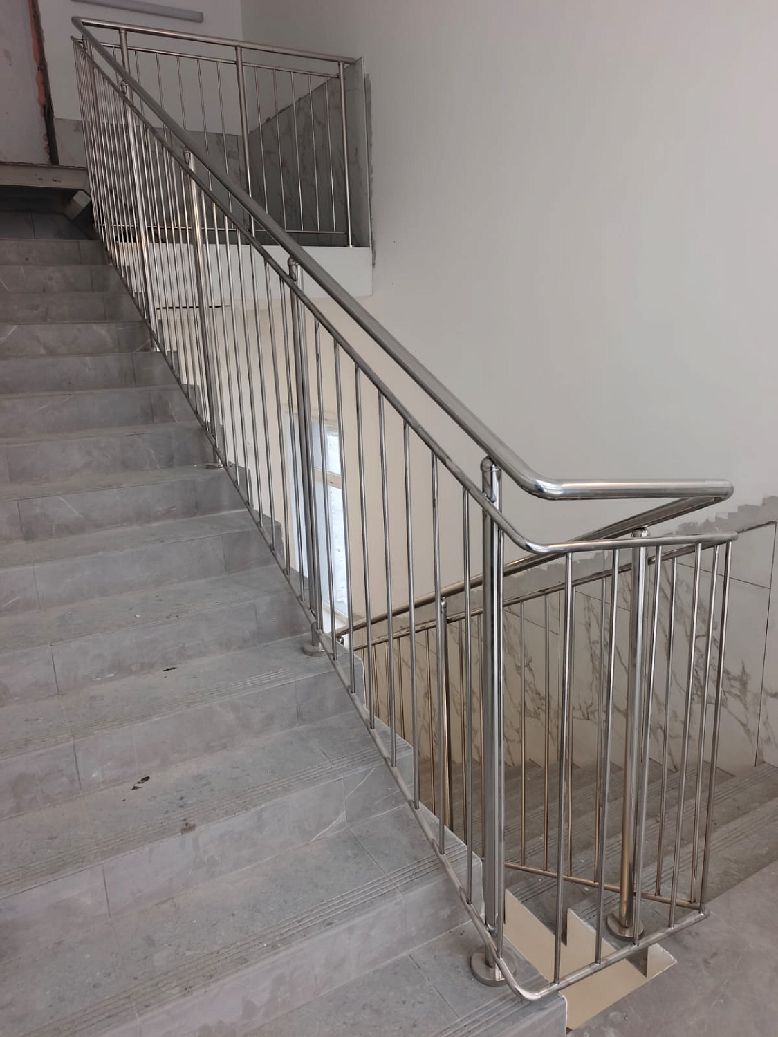 Изготовление и монтаж ограждений городских больниц в г. Березовском и Арамиле